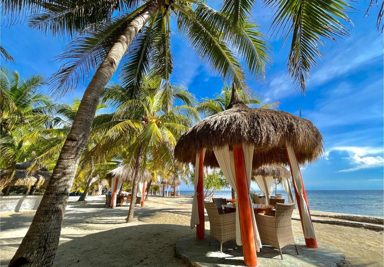 Coco Grove Beach Resort, Siquijor Island Ngoại thất bức ảnh Diani Beach
