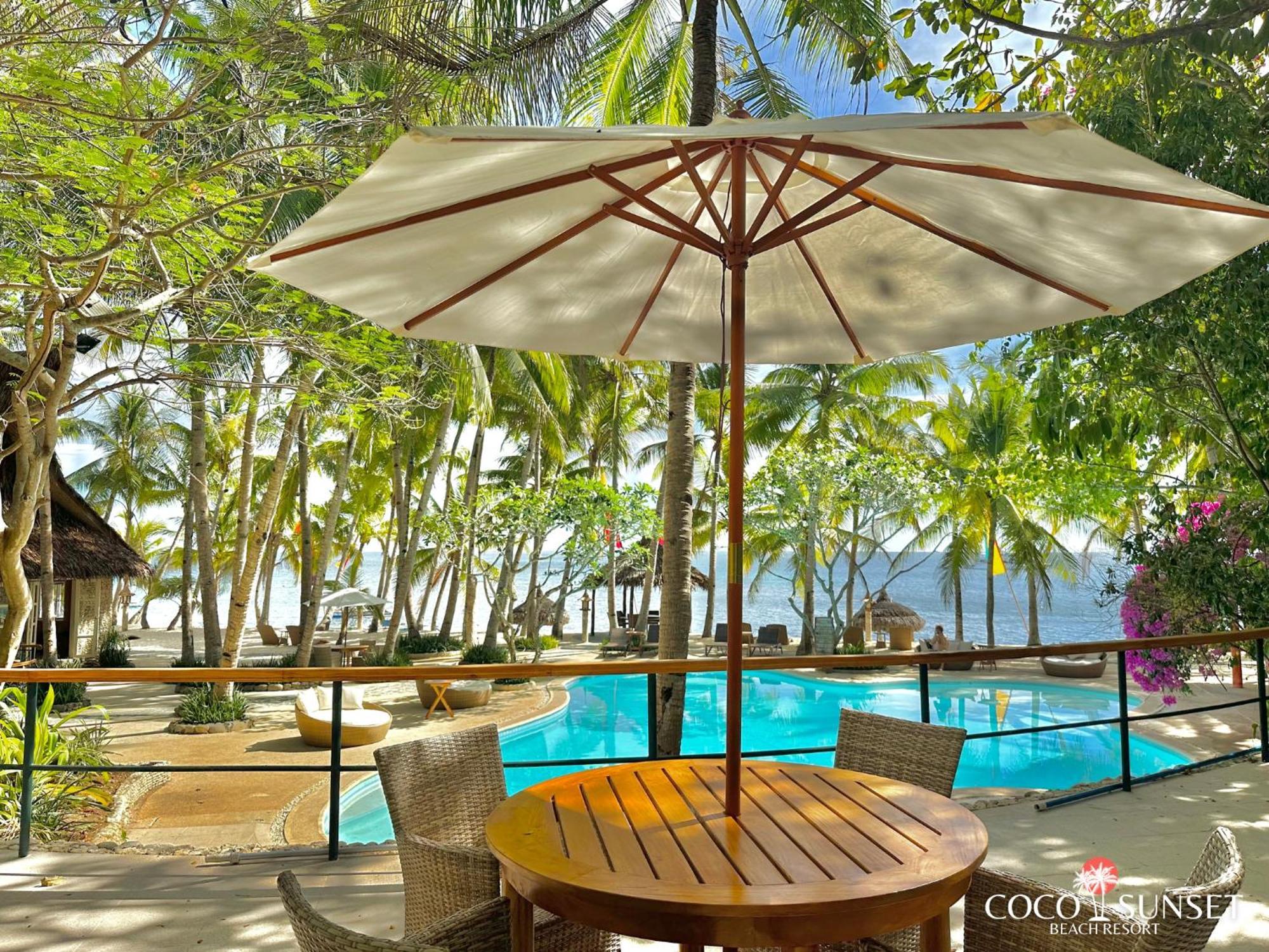 Coco Grove Beach Resort, Siquijor Island Ngoại thất bức ảnh Coco de Mer Resort, Seychelles